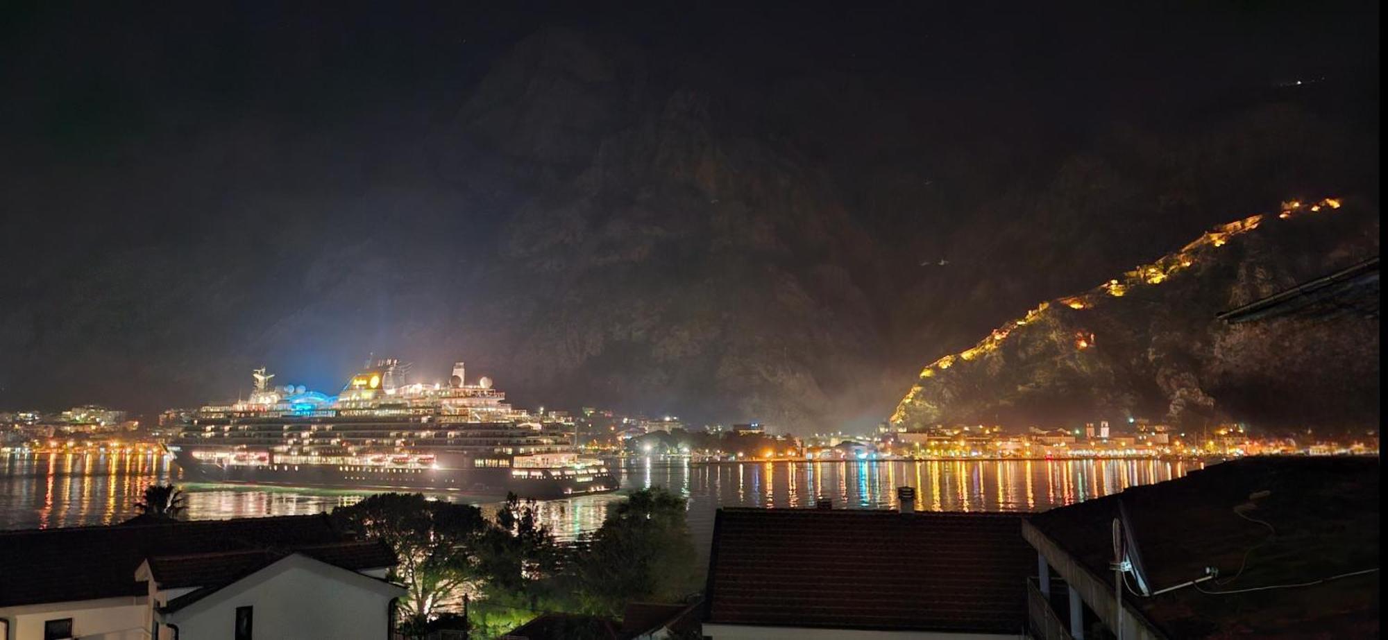 Apartment Vujosevic D&D Kotor Exterior photo